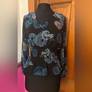 White House Black Market Black and Blue Patterned Blouse size XS